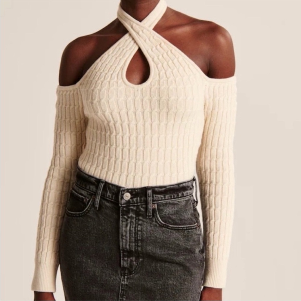 Abercrombie & Fitch cable knit halter sweater